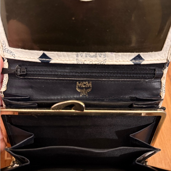 MCM Cream and Black Logo Wallet - Picture 5 of 5